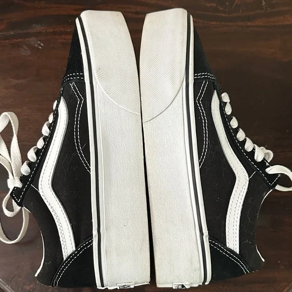 Vans Black and White Classic Plarform Sneakers - Picture 8 of 8